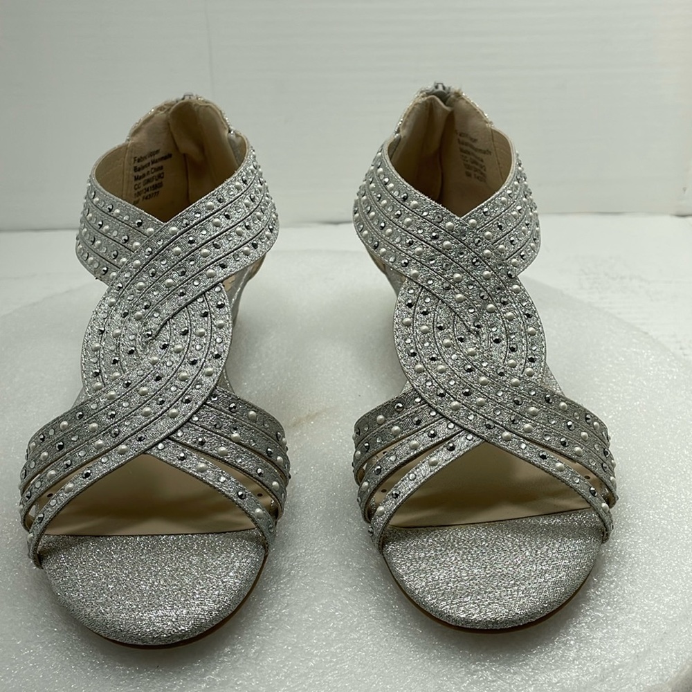 Charter Club Ginifurs, Silver Pearl Women Size 6   Item#53